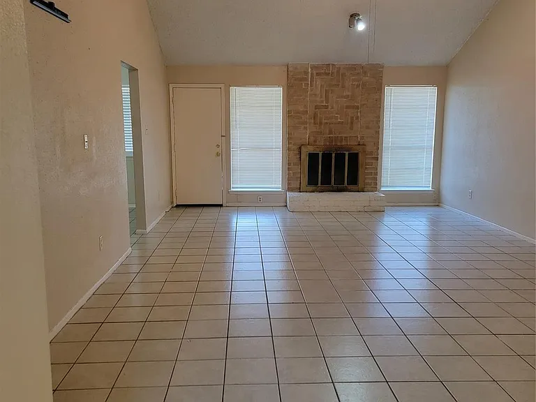 6707 Loch Bruceray Dr — Photo 6