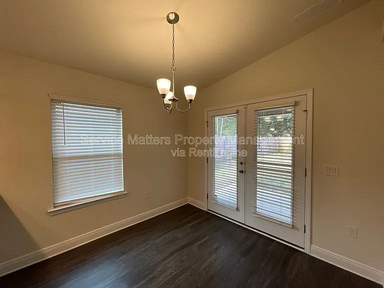 5153 Peach Dr — Photo 13