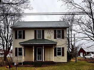 8211 Clear Ridge Rd, Clearville, PA 15535