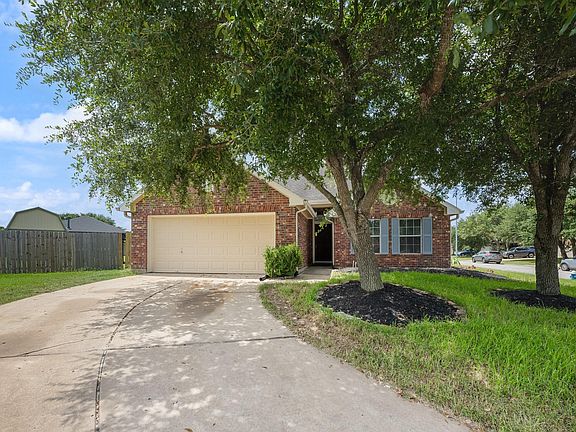 3rd image of 15014 Stablewood Downs Ln