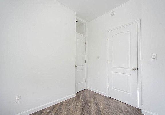 5th image of 41-40 40th St #C1