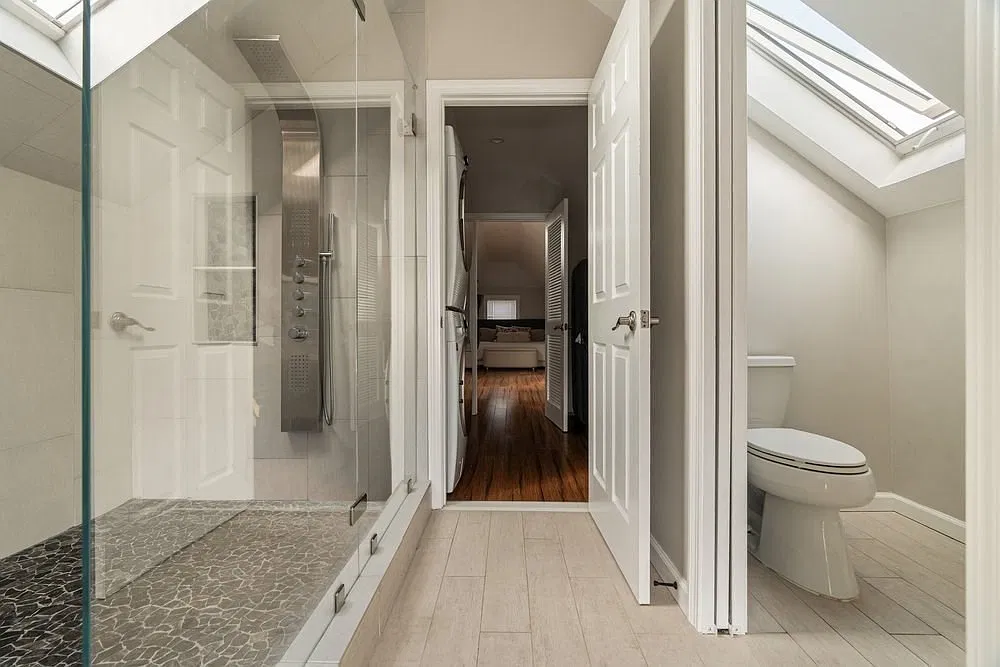 2 bed, 1100 sqft, $2,900 — Photo 3