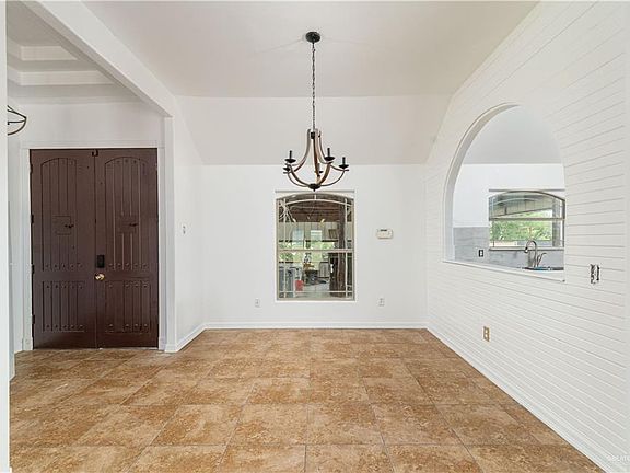 5th image of 8403 Tornillo St