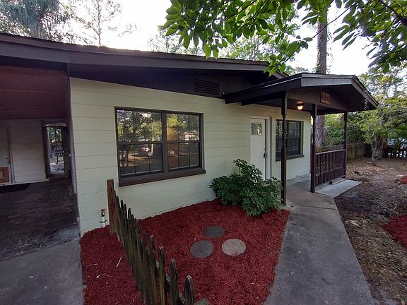 4th image of 4100 NW 21st Dr