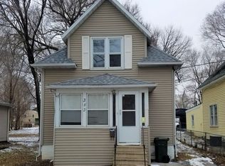 343 Albany St, Waterloo, IA 50703