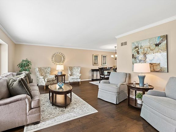 5th image of 1414 W Allison Ct