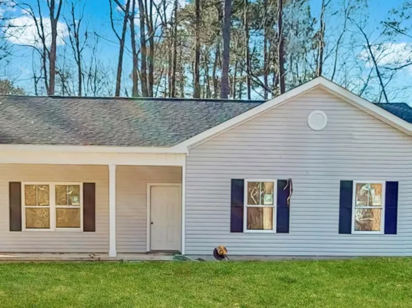 4668 McNeill Hobbs Rd, Bunnlevel, NC 28323