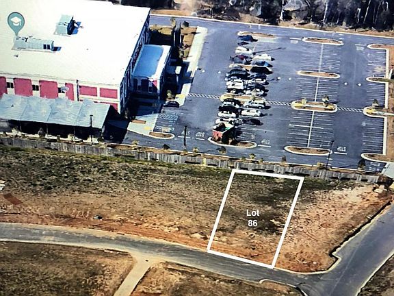 4th image of 102 Keelingwood Ln