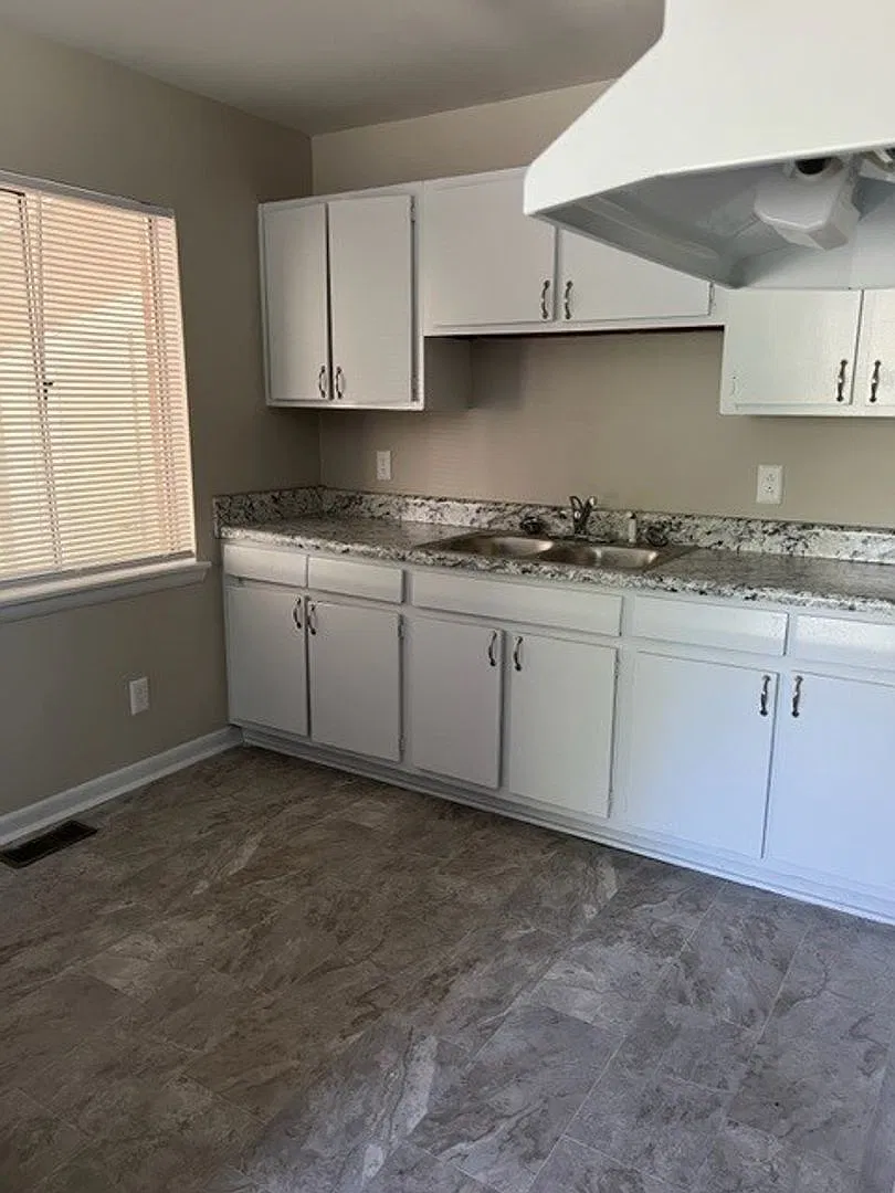 4309 Belford — Photo 3