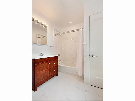 Rented by Goldfarb Properties | media 4