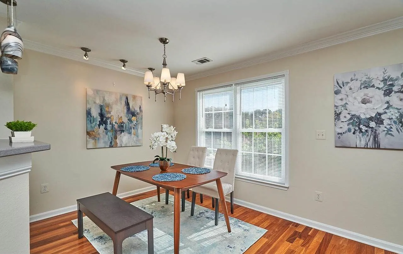 12827 Fair Briar Ln — Photo 3