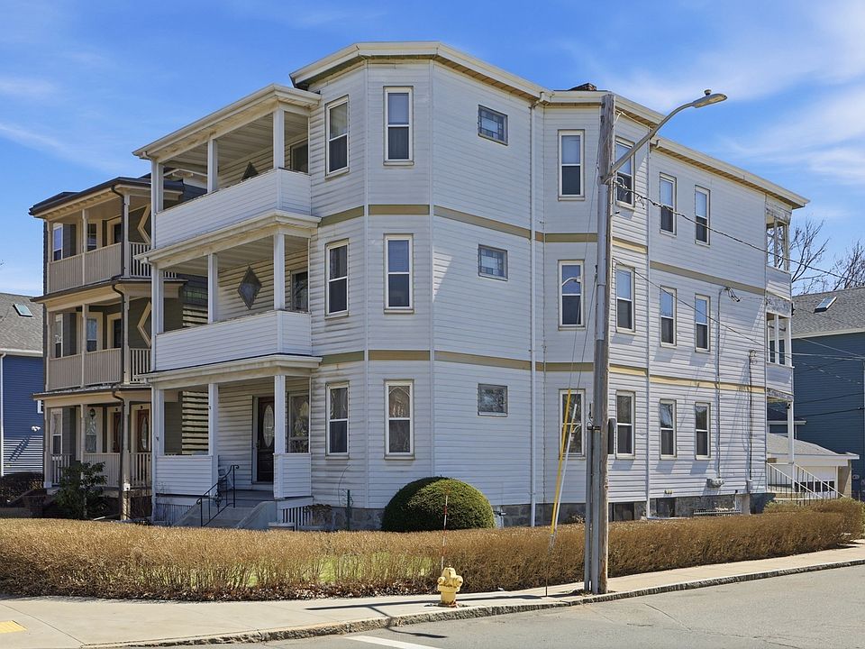 1st image of 320 Fellsway W