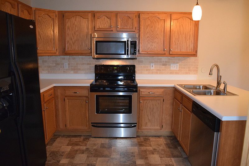 1st image of 4146 Eisenhower Ln Unit 7