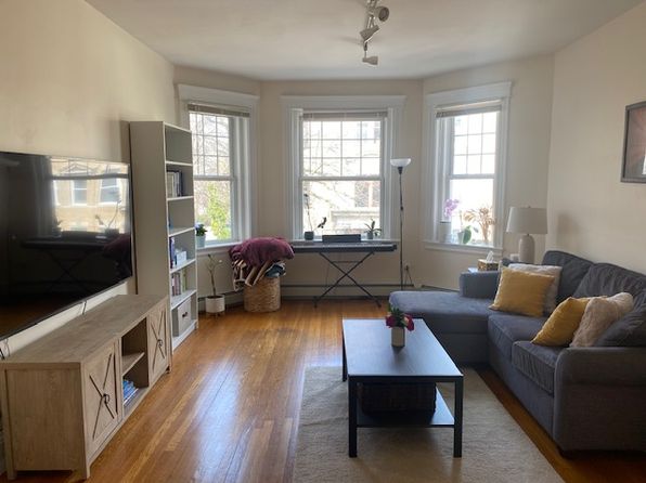 84 Browne St #2