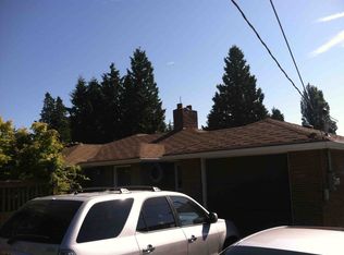 8810 15th Ave NE, Seattle, WA 98115