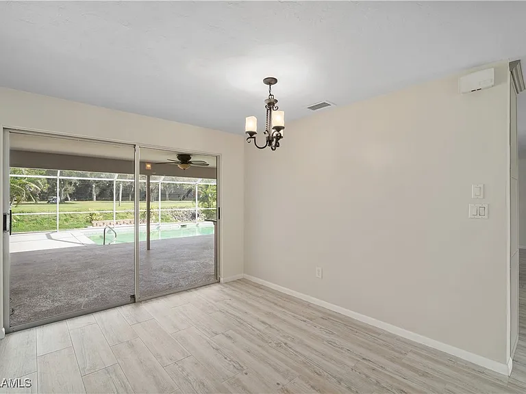 1411 Whiskey Creek Dr — Photo 12