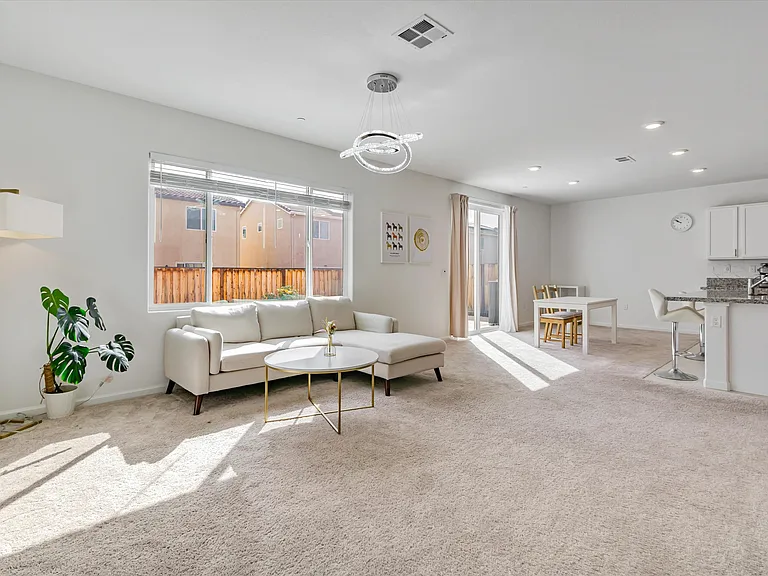 5319 Hames Valley Ln — Photo 16