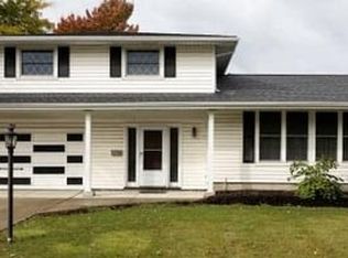 95 Kaymar Dr, Amherst, NY 14228