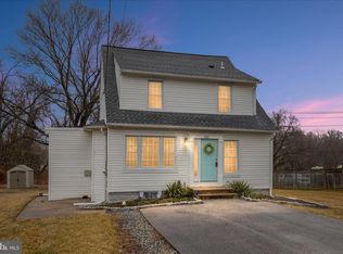 102 Poplar Ave, Glen Burnie, MD 21061