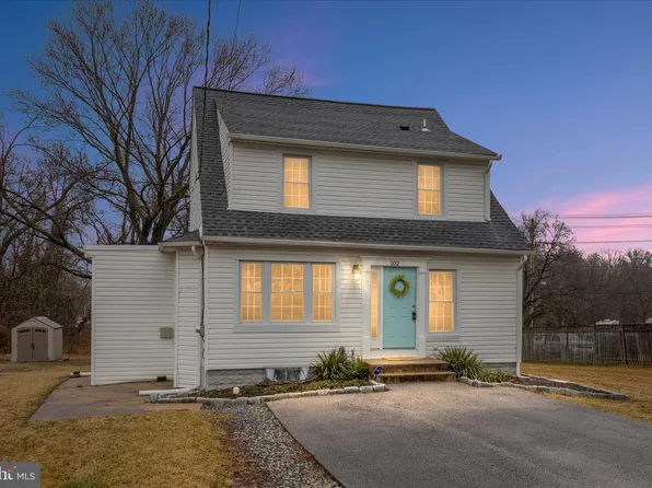102 Poplar Ave, Glen Burnie, MD 21061