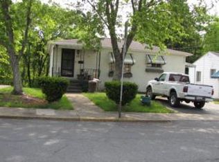 1027 Woodlawn Ave, Beckley, WV 25801