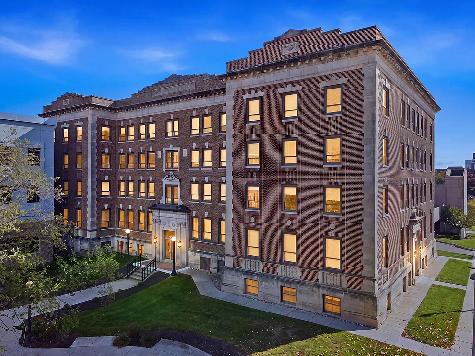 St Joseph Apartments