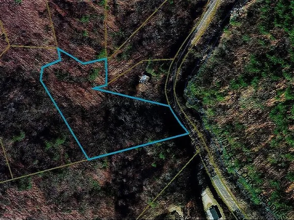 27 N Old State Highway 16, Millers Creek, NC 28651