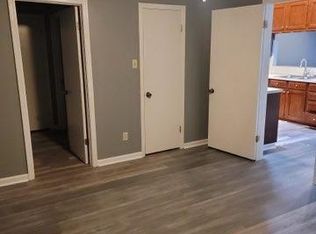 28 Woodlore Cir, Little Rock, AR 72211