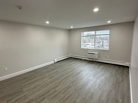 5th image of 292 Market St #B3485bcad