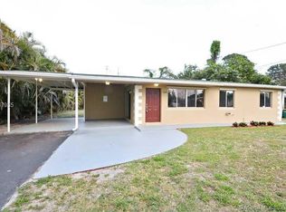 1241 Lake Geneva Dr, Lake Worth, FL 33461