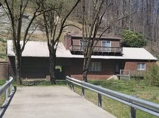 5015 Procious Maysel Rd, Procious, WV 25164