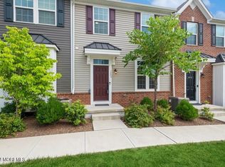 1203 English Ln #1203, Parlin, NJ 08859