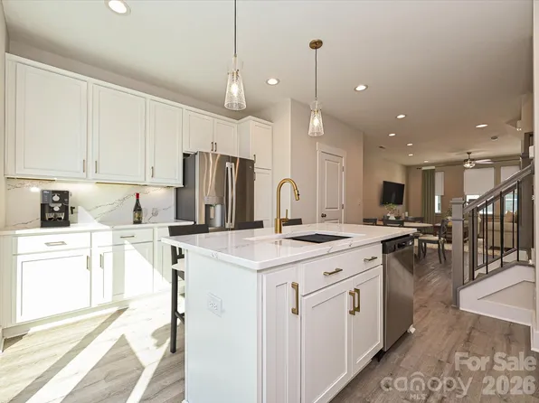 1217 E 34th St #Csw0316, Charlotte, NC 28205