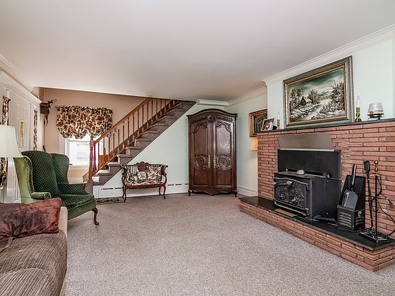 Living Room with Fireplace