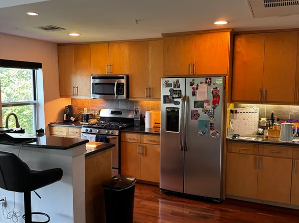 503 Swanee Dr APT 9, Austin, TX 78752