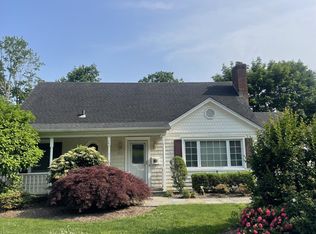 13 The Promenade, Glen Head, NY 11545