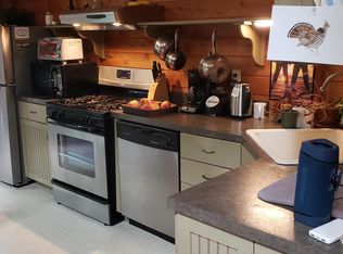 14 Bourne St, Kennebunk, ME 04043