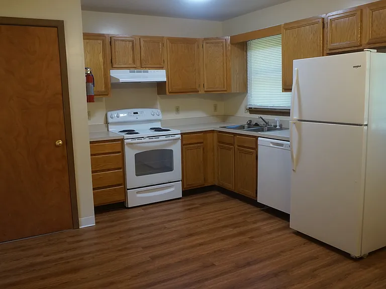 357 Cypress Way — Photo 4