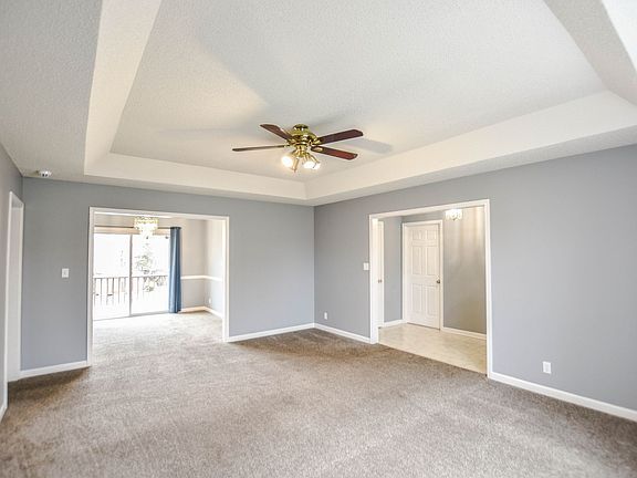 3rd image of 504 Brentwood Cir