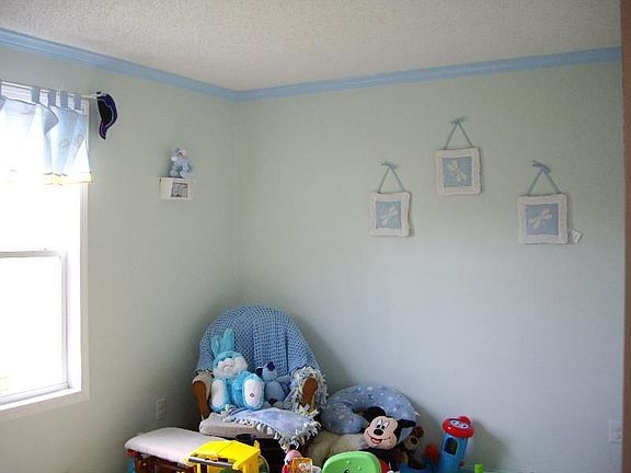 5th image of 40 Persimmon Blvd
