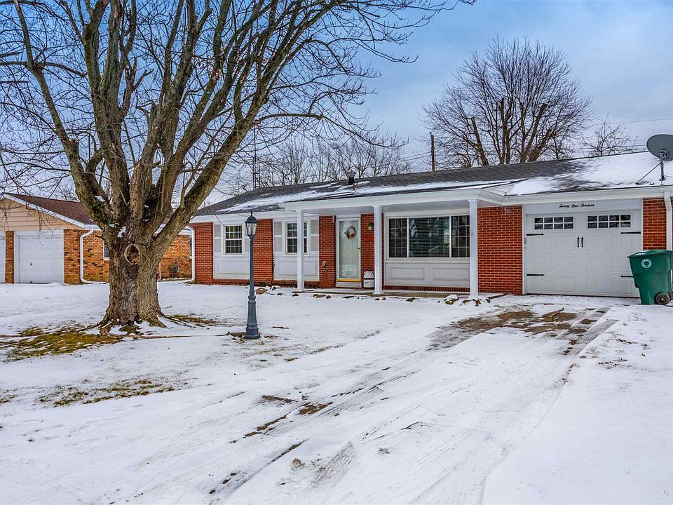 1st image of 2113 W Cambridge Dr