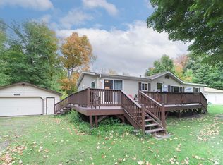 32650 185th St, Isle, MN 56342