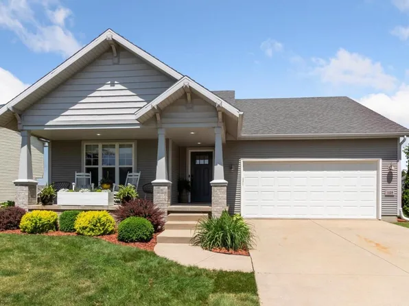 1128 Gas Light Dr, Sun Prairie, WI 53590