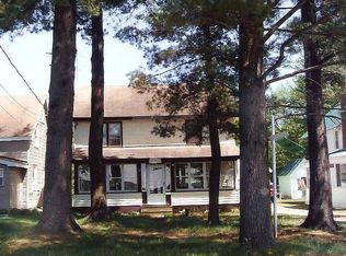 161 E Shore Rd W, Caroga Lake, NY 12032