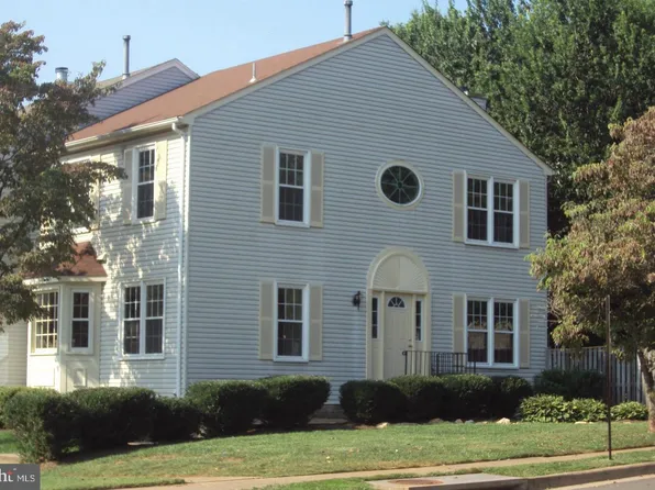 746 Arbor Ct, Warrenton, VA 20186