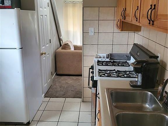 4th image of 111 N Edgehill Ave
