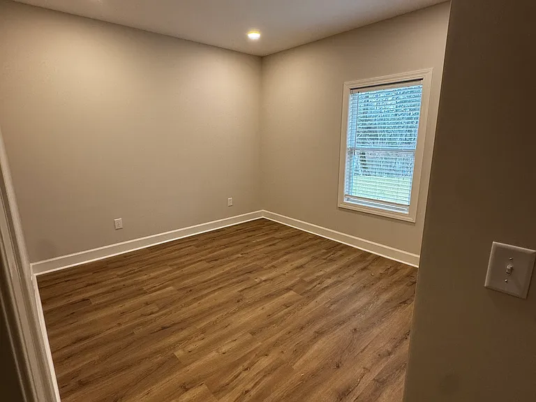 1450 Lee Stokes Rd — Photo 12