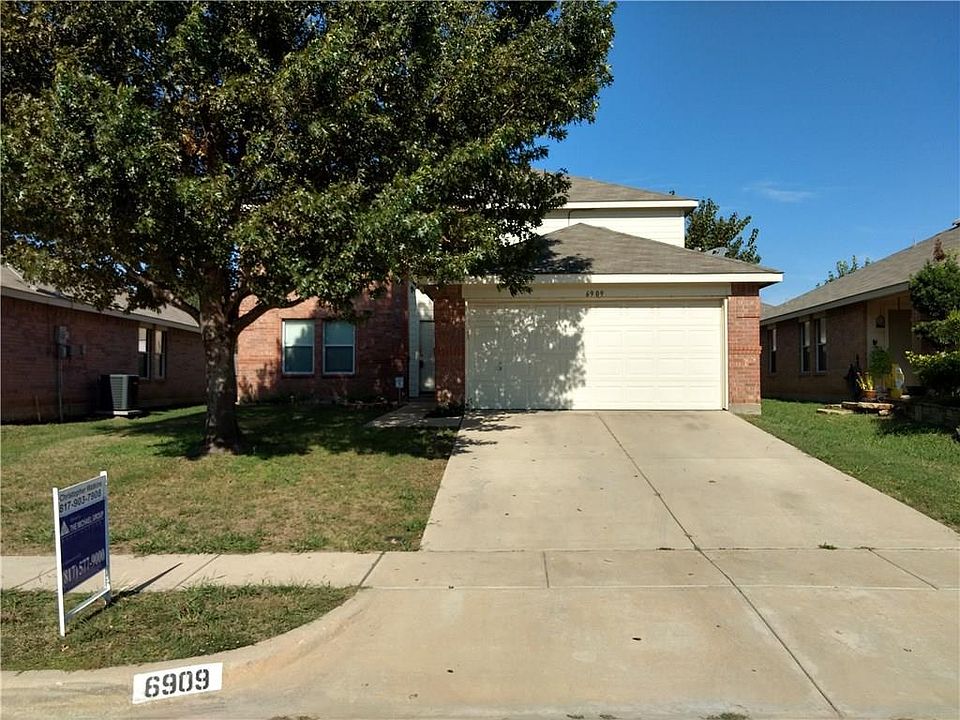 1st image of 6909 Meadow Way Ln