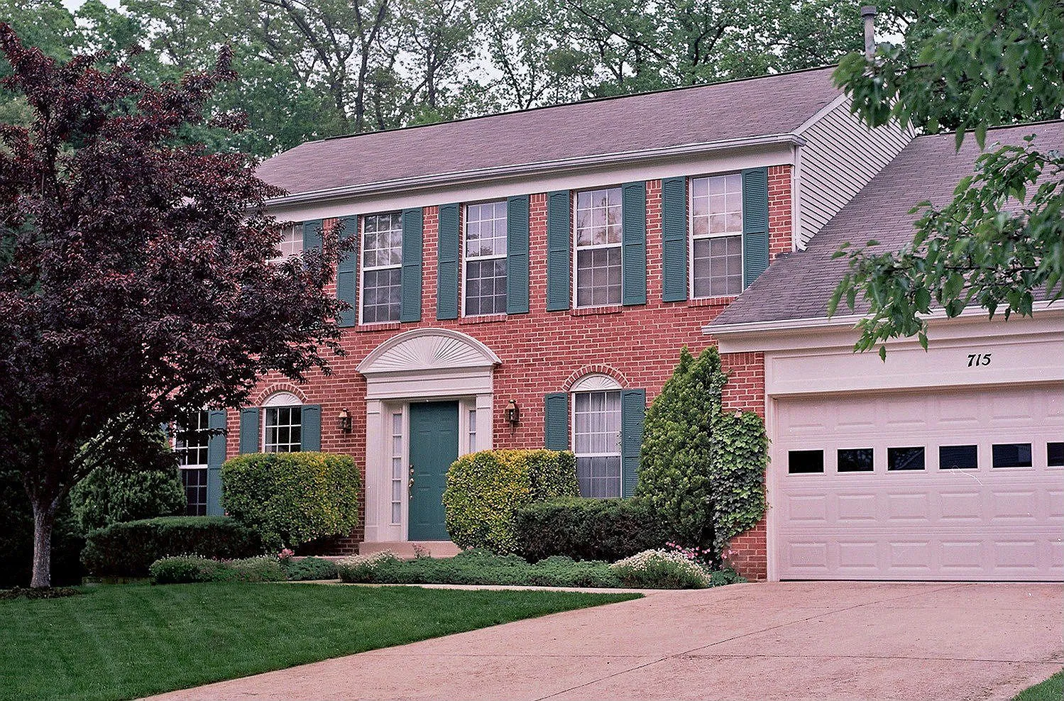 715 Rufford Ct photo 1