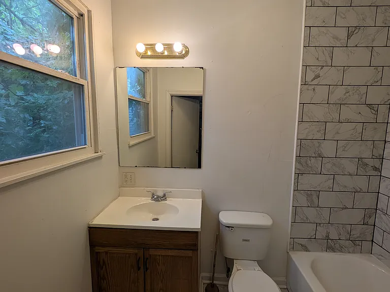 3136 W Muhammad Ali Blvd #1 — Photo 6